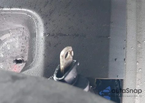 2010 Ford E-150 Commercial/Recreational from USA, damaged, VIN 1FTNE1EWXADA91184